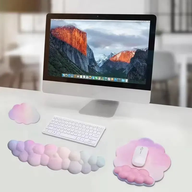 Ensemble d’appuis clavier et souris forme feuille