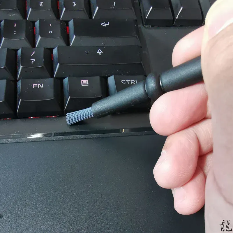 Desk Cleaning Kit